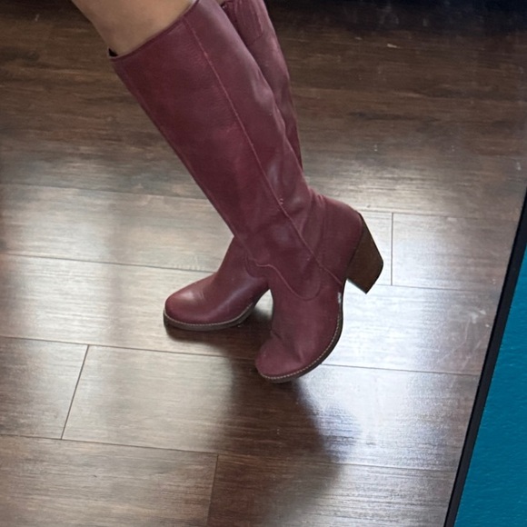Seychelles Burgundy Heeled Boots - Picture 7 of 8